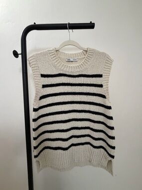 Zara Cream Sleeveless Knit Vest with Black Stripes